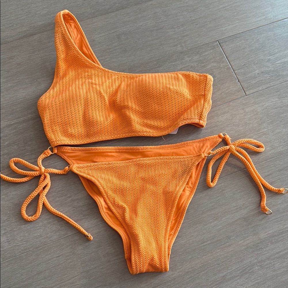 Chic Orange One-Shoulder Seafolly Bikini Size L